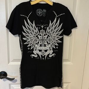 Affliction  ladies v neck t shirt size small